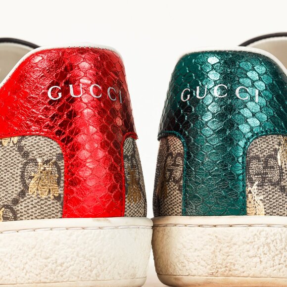 Gucci Ace GG Supreme Monogram Bee Sneakers - Picture 9 of 12